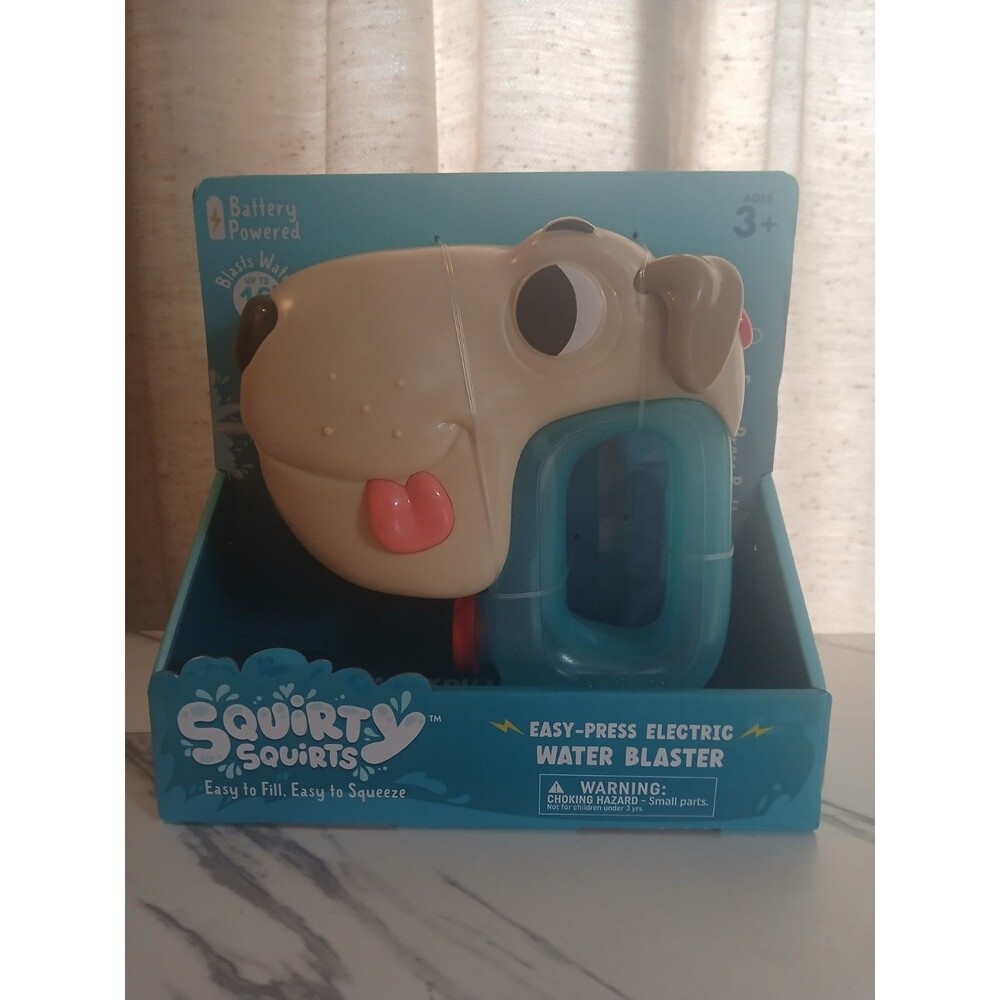 Chuckle & Roar Squirty Squirts Electric Water Blaster Dog 16 ft Range New